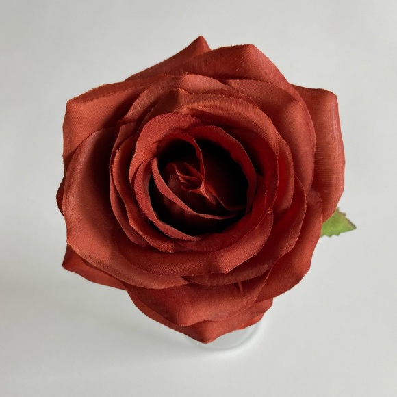 Realistic Large Silk Roses Flowers Various Colors  - 48 piece set - Picture 12 of 16